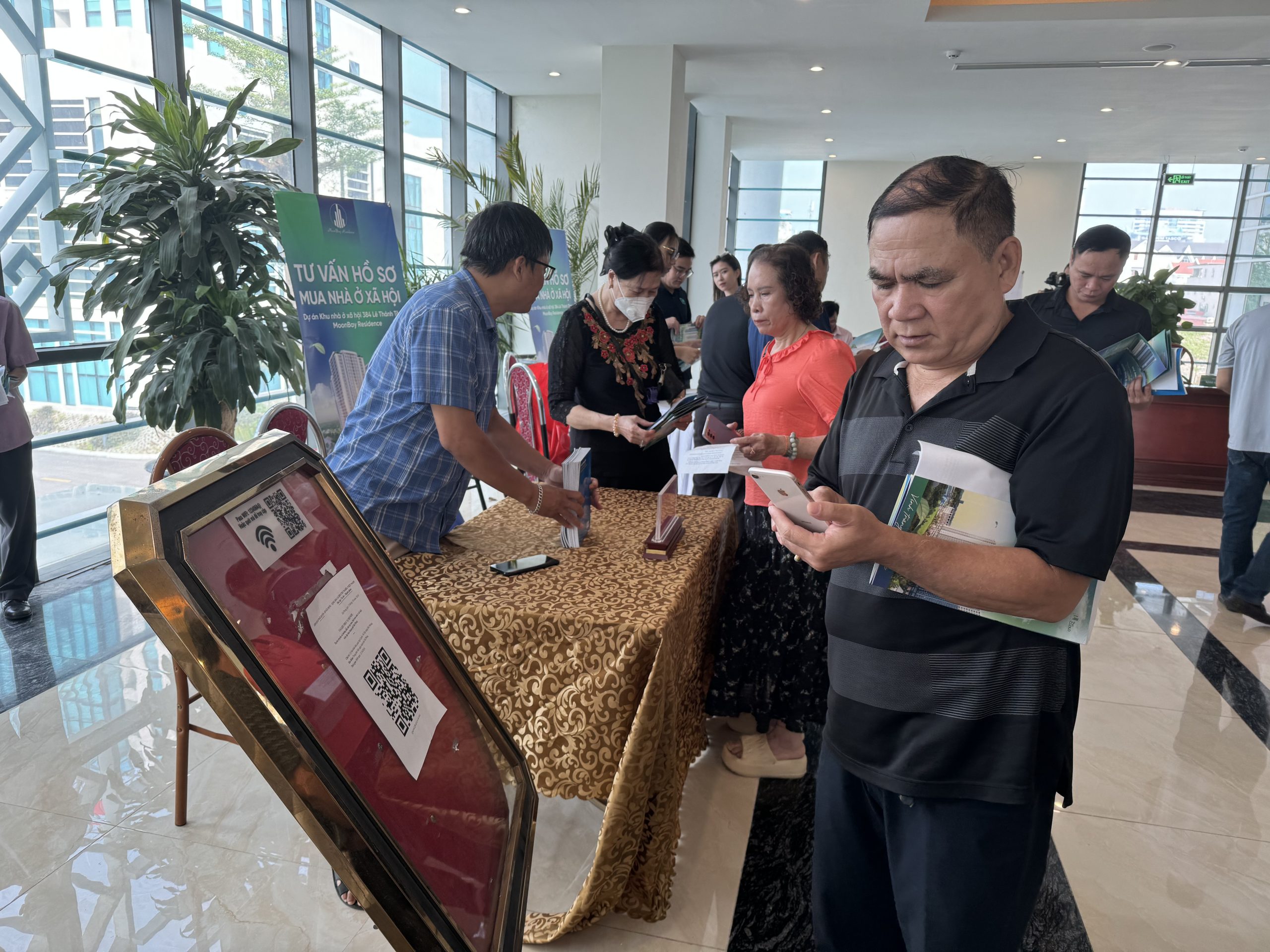 Hội nghị tuyên truyền, hướng dẫn trình tự, thủ tục mua bán và cho thuê nhà ở xã hội cho công dân trên địa bàn quận Ngô Quyền (12/10/2024)